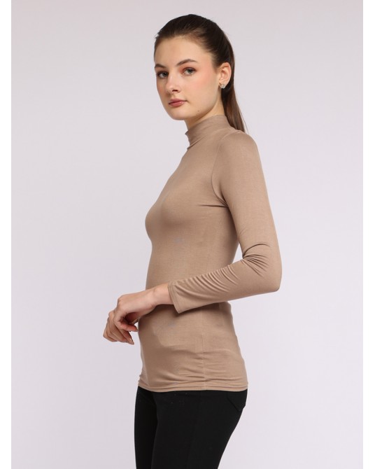 Amira Hazel Turtle Neck