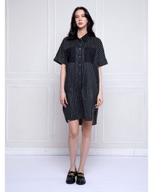 Black And White Cocoon Shirt Dress