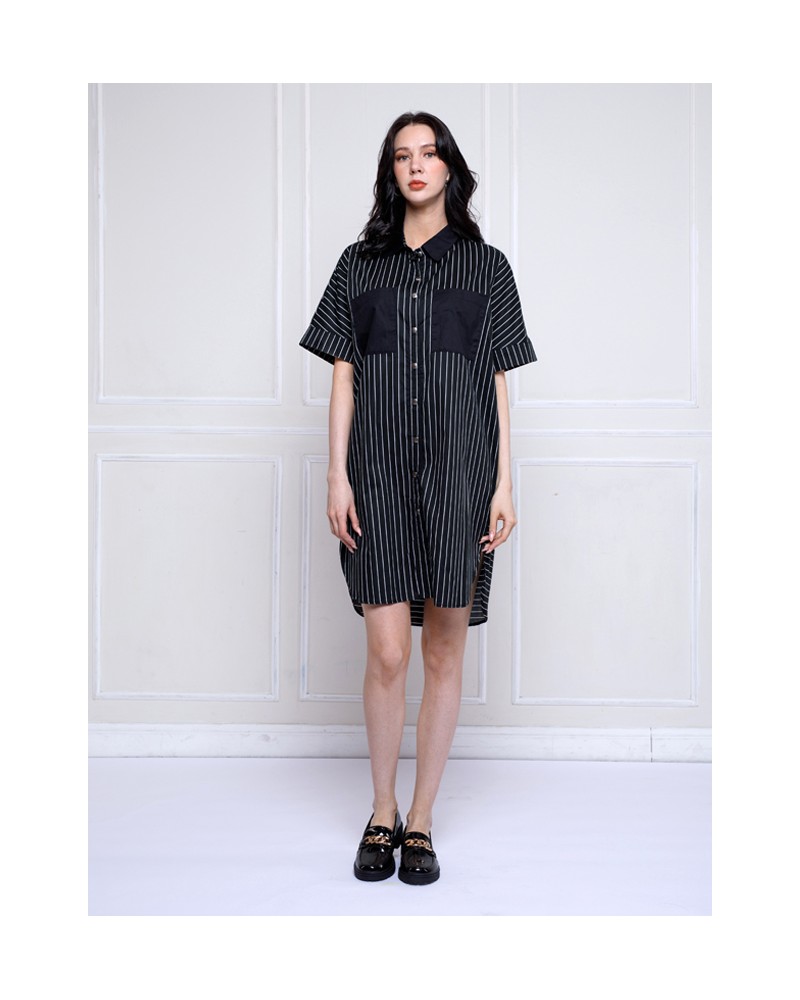 Black And White Cocoon Shirt Dress