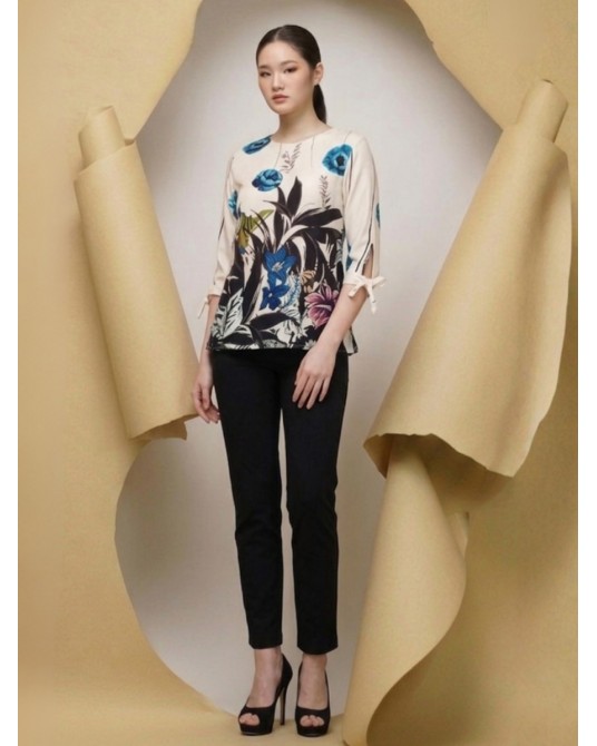 Clover Zafra  Blouse